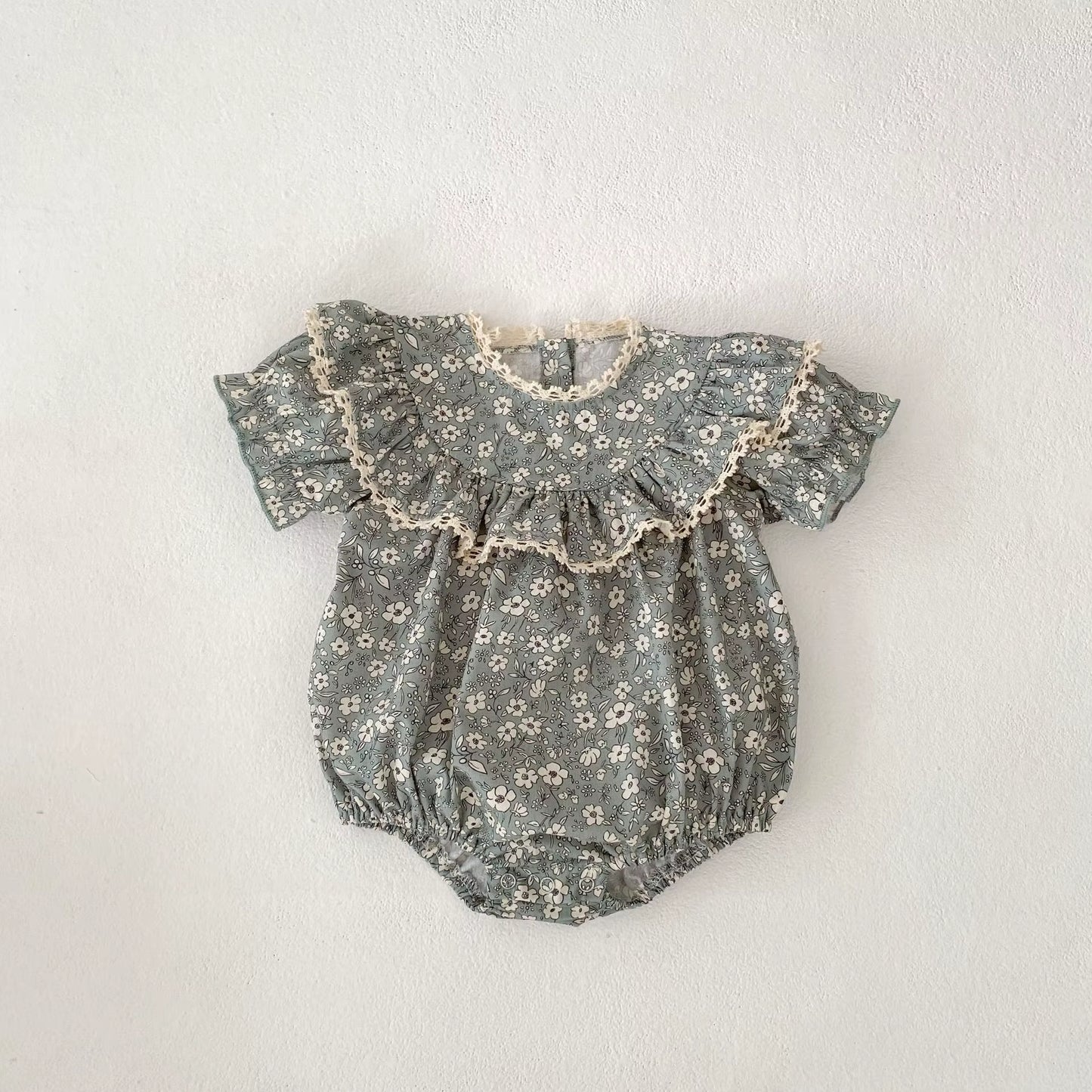 Bloomcouture – Fashion Floral Jumpsuit for Babies (0–3 Years)